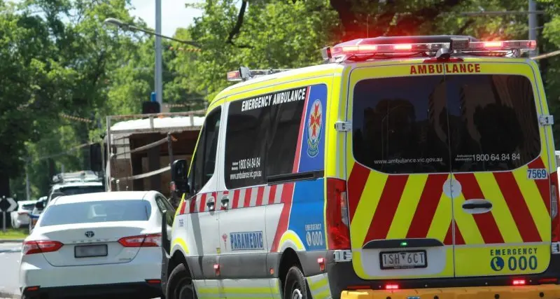 What to do when you see lights and sirens