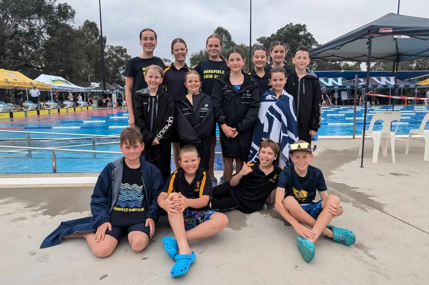 WEEKEND IN WANGARATTA: (from left) BACK ROW: Keziah Wolfe, Lara Seaton, Rowena Creighton, Paris Hopwood, Hannah Setchell and Harvey Knight.\\nMIDDLE: Vivian Knight, Clara Creighton, Heidi Setchell and Hamish Hopwood. \\nGROUND: Simon Zuzaniak, Levi Seaton, Haim Wolfe and Edward Creighton.\\nPHOTO: Helen Knight\\n\\n