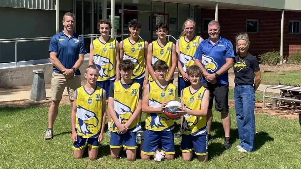 Gold Boys go down to the wire against the Hurricanes