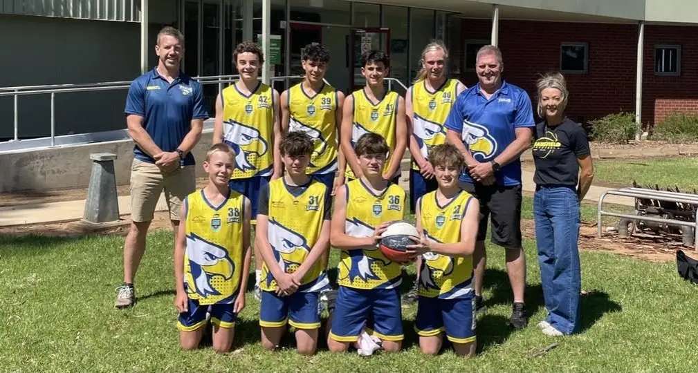 Gold Boys go down to the wire against the Hurricanes