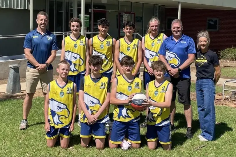 TEAM WORK: (From back row, left) Brent Clydesdale, Sam Hough, Zac Hotton, Taj Kynnersley, Ben von Blanckensee, Justin Hotton, Andrea Dolling and (in front) Jack Clydesdale, Chance Keatch, Josh Taylor and Oscar Pigdon competed in Shepparton and Kyabram over the weekend.\\n