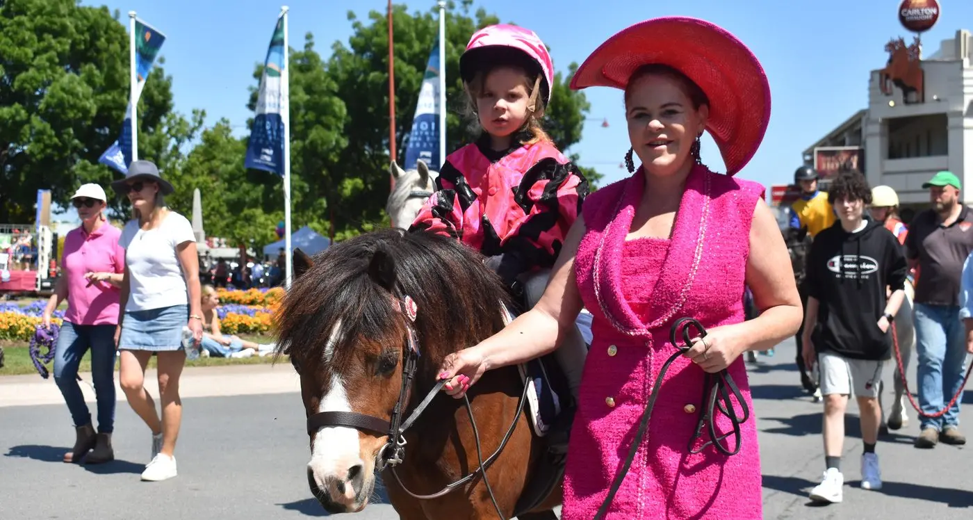 Mansfield comes alive for Spring Festival