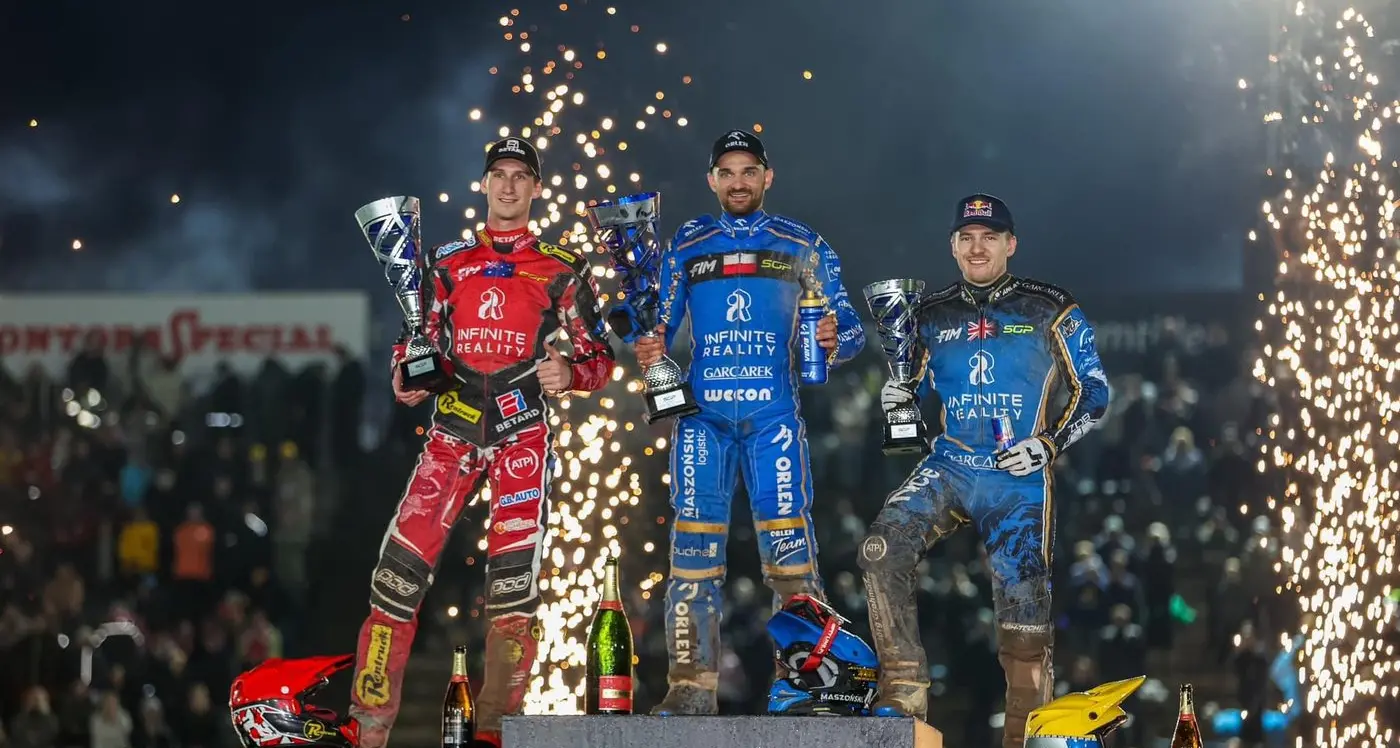 Fricke sends strong message