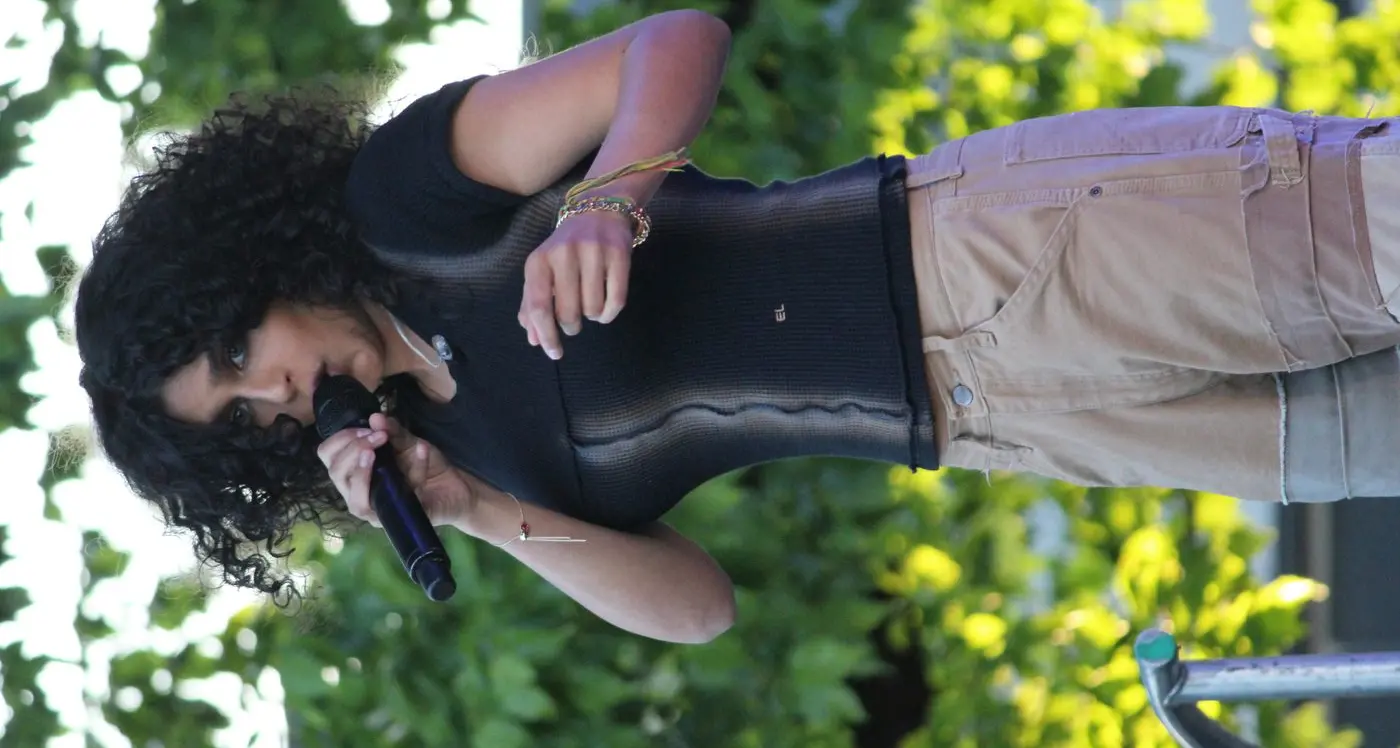 Cracker of a night for festival opening