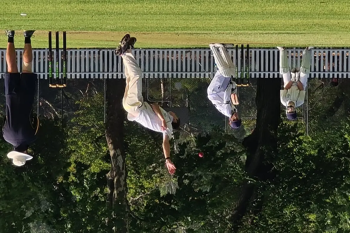 READY: Bowler Max O\\u2019Loughlan with keeper Felix O\\u2019Meara.