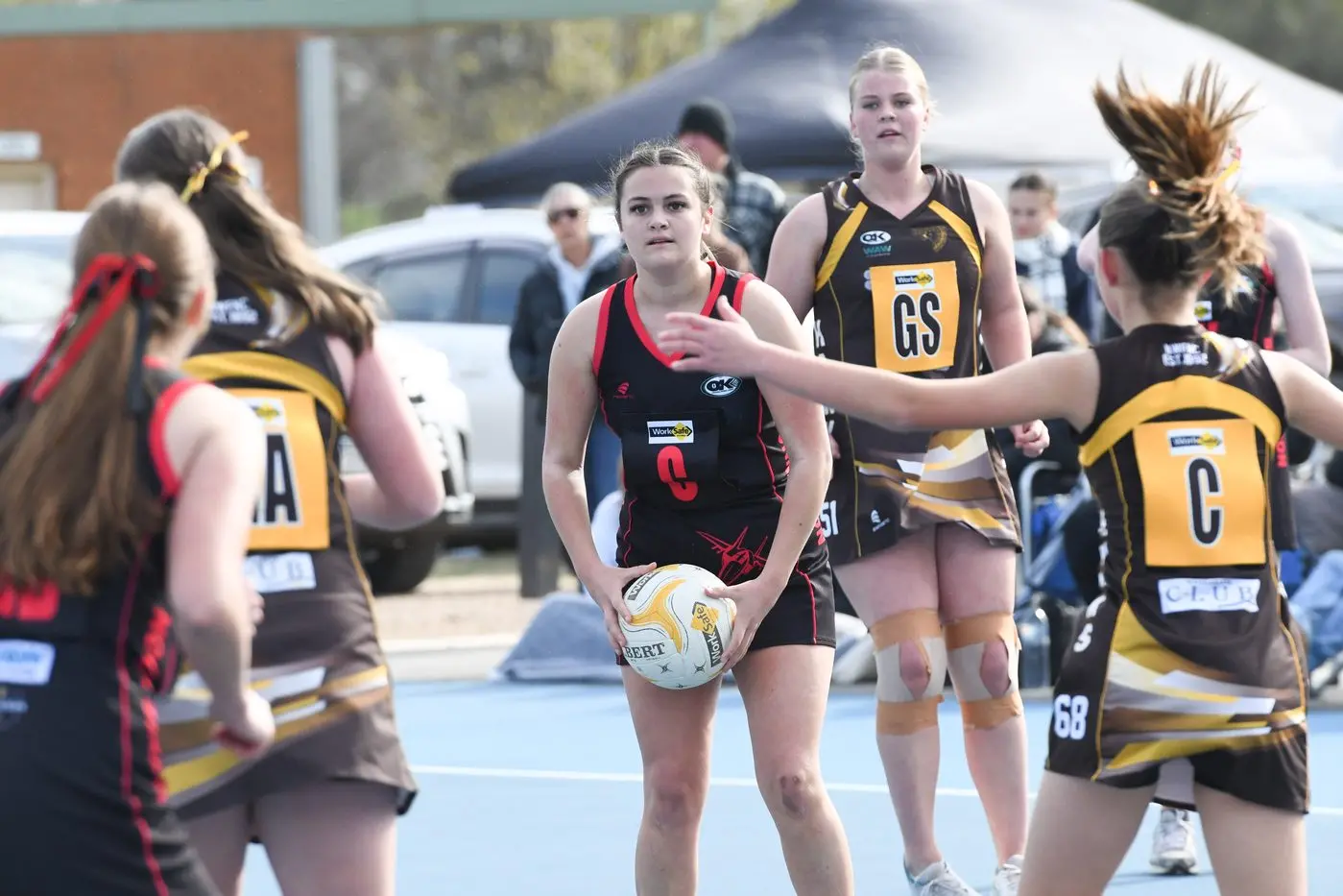 BEST ON COURT: U15s netballer Amy Cash was calm in the centre. \\nPHOTOS: Kurt Hickling