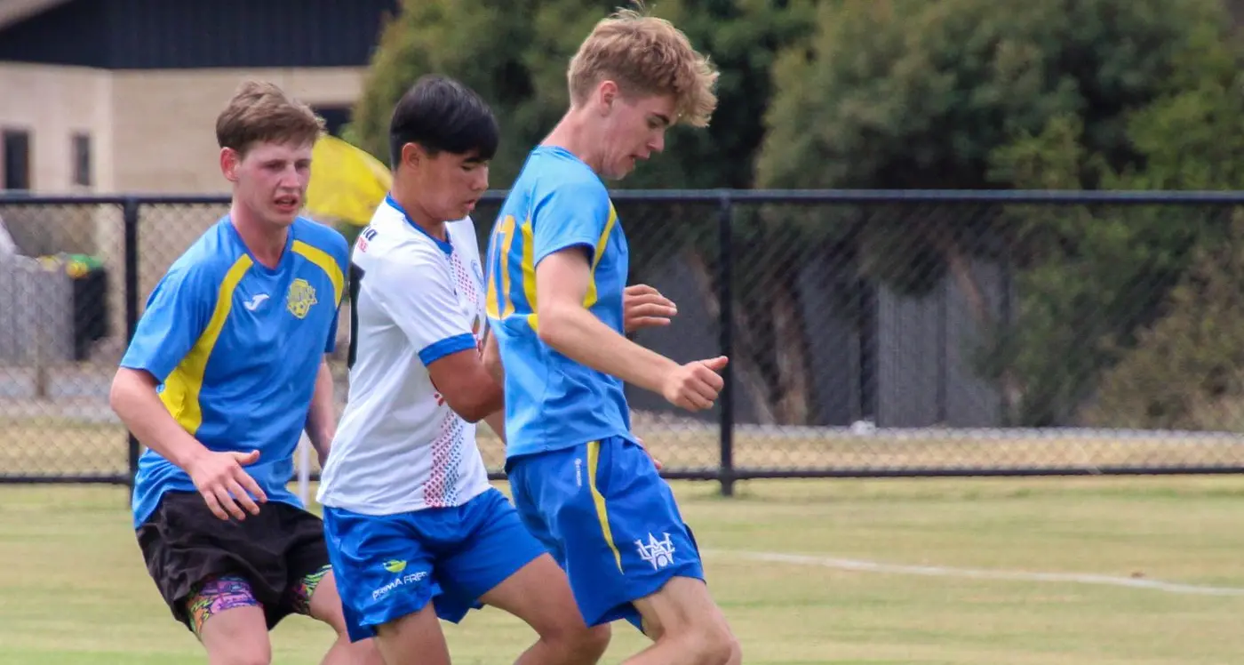 Soccer friendly crosses cultural divide