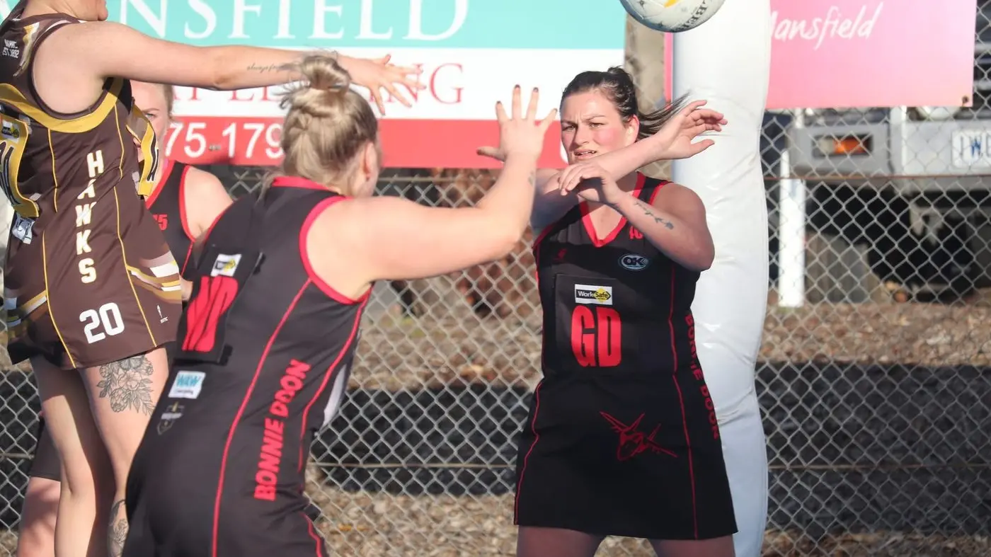 Bomberettes batter North Wang in clean sweep