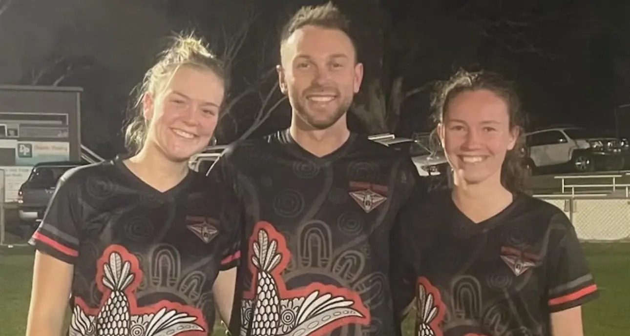 Competitive contests and close results