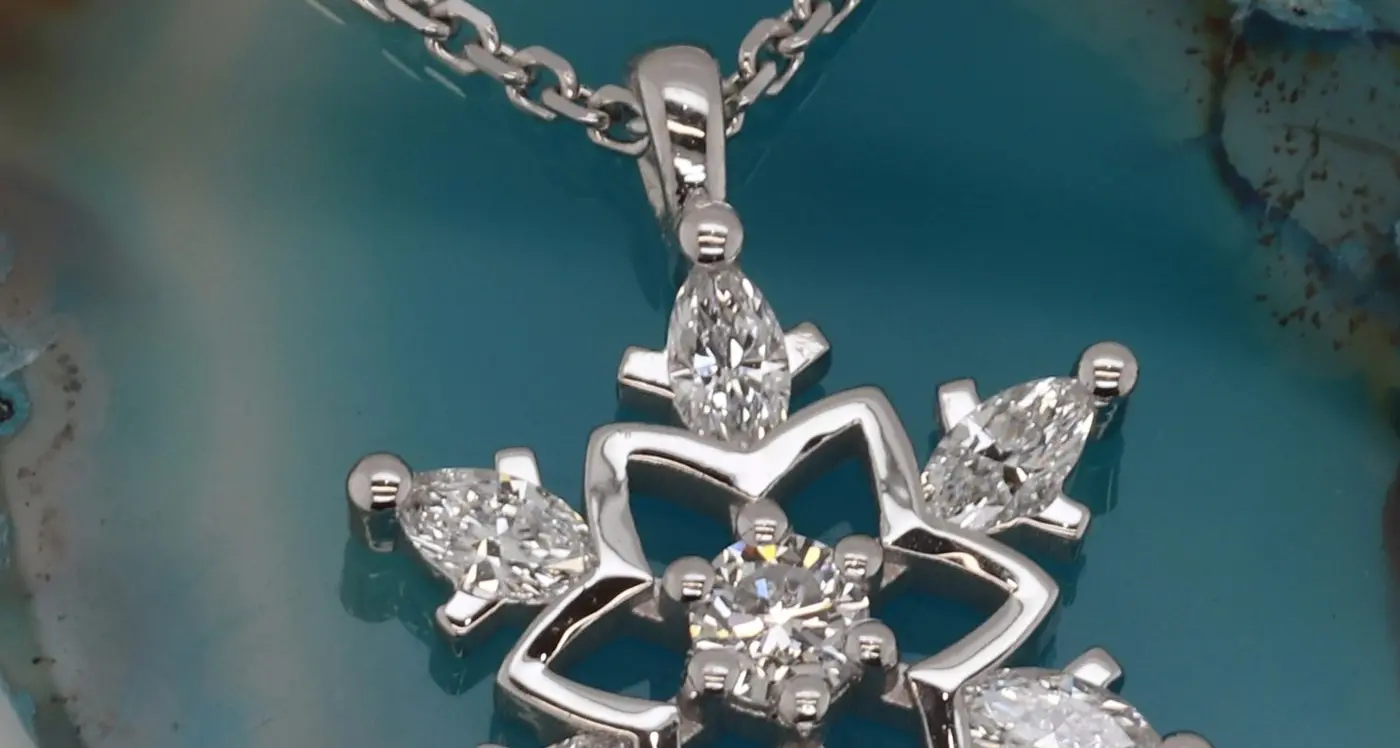 A gem of a store, Angela Cunningham Jewellery brings bespoke design to Mansfield