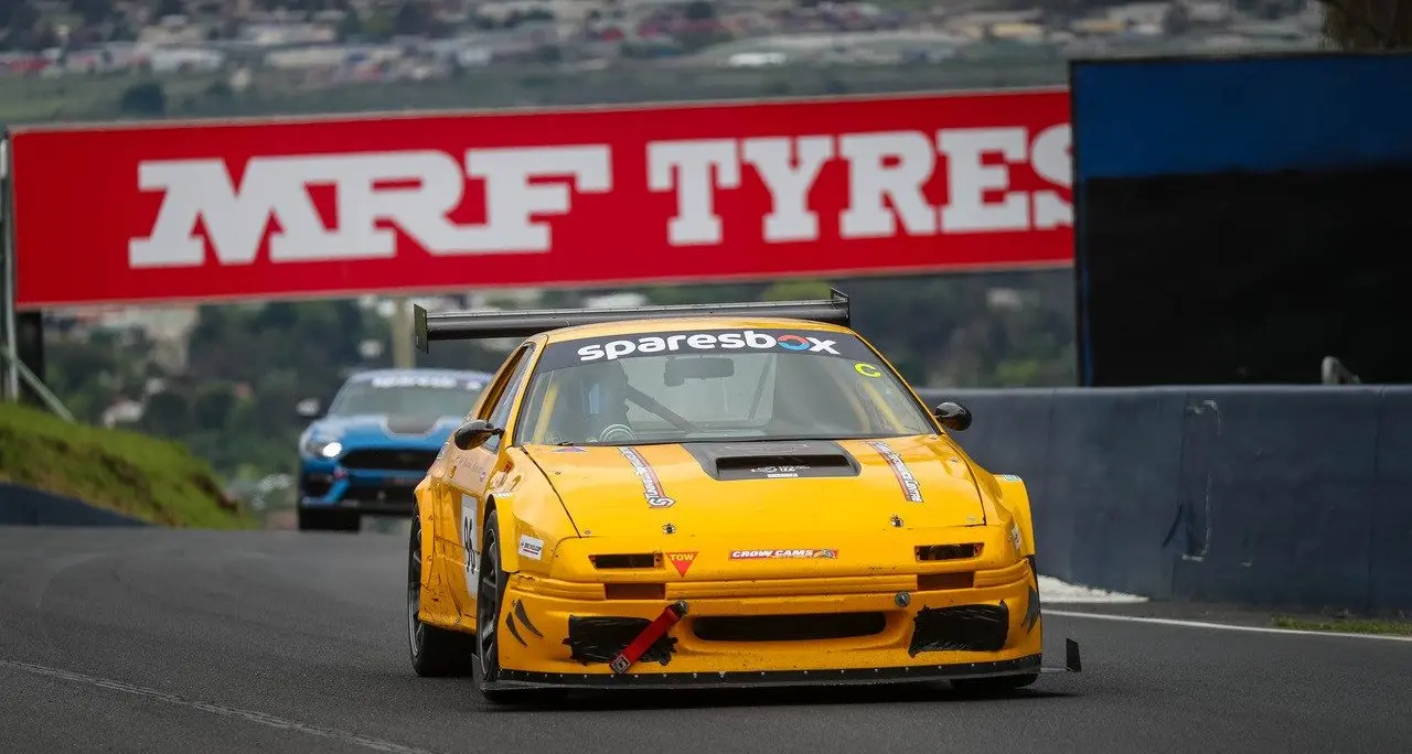 Konig completes challenge