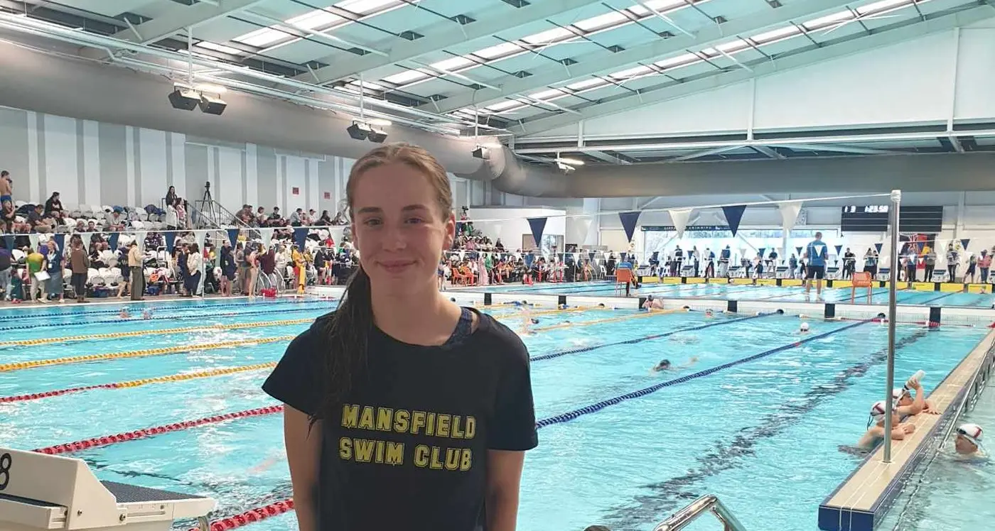 Mansfield swimmer makes a splash
