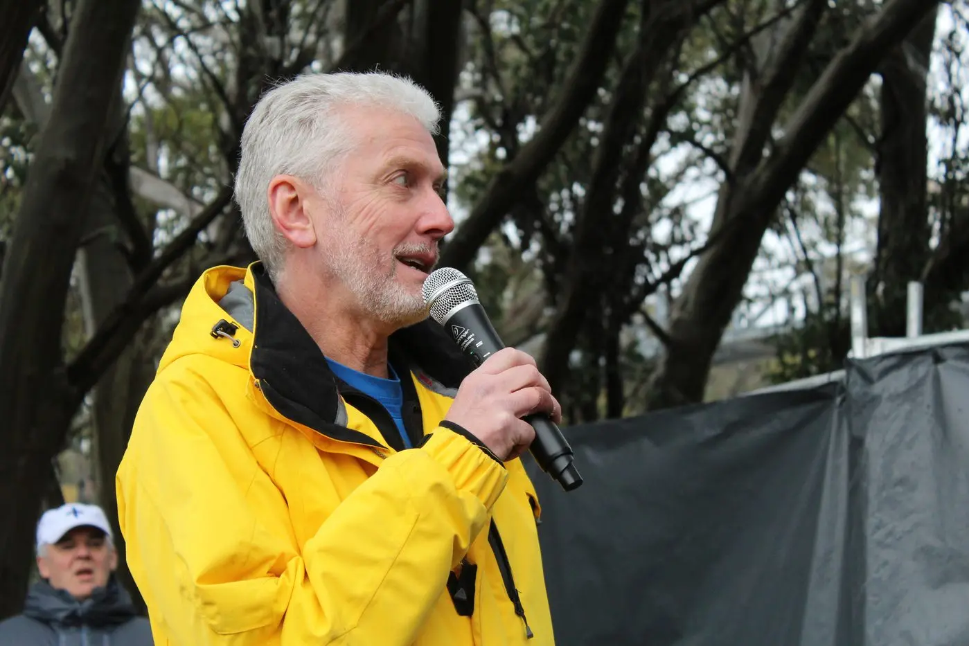 WORKING TOGETHER: Mark Bennetts (pictured) has worked tirelessly to keep Mt Buller running smoothly for the past seven winters. PHOTO: Samuel O\\'Brien