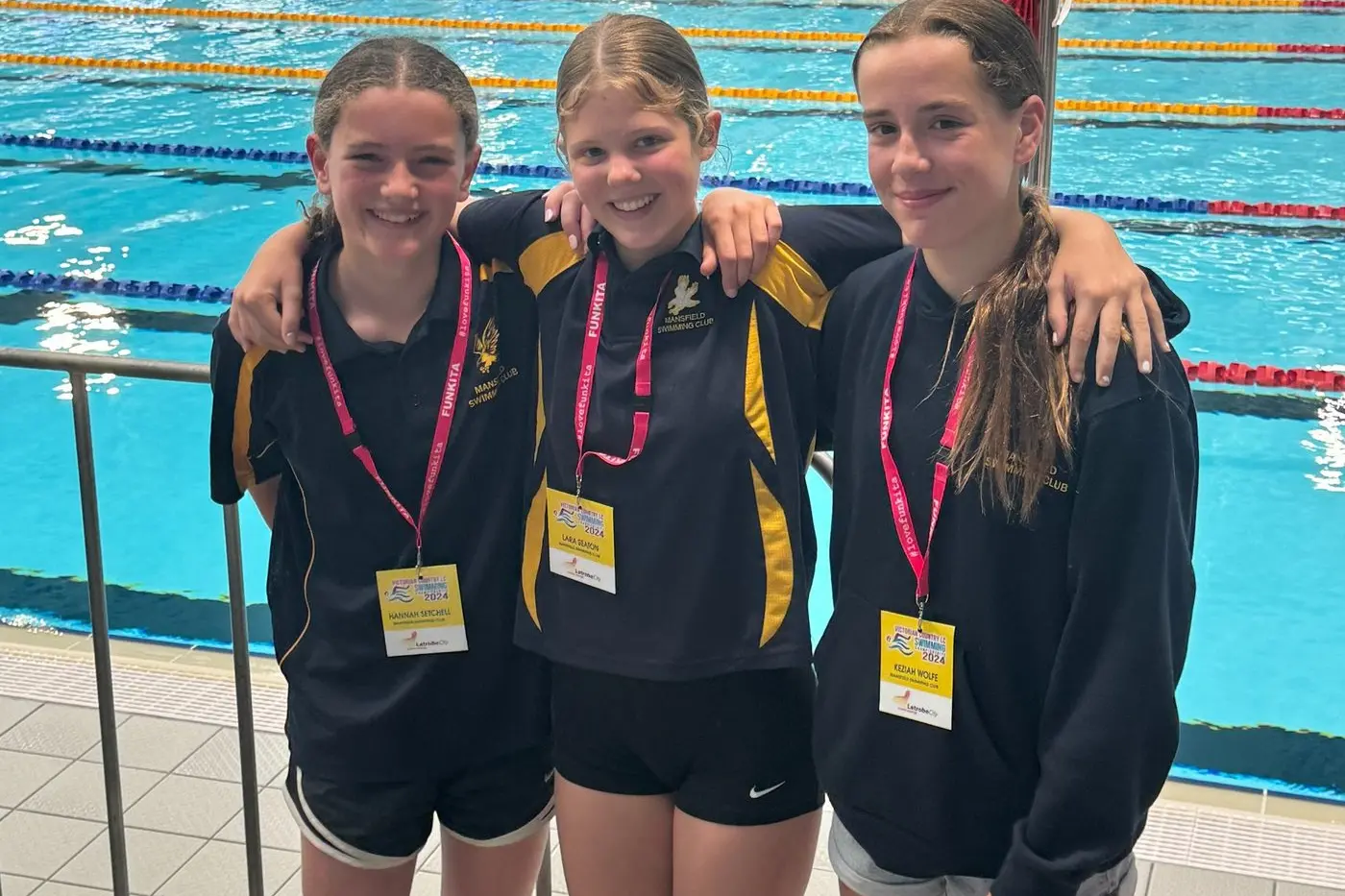 LONG COURSE: Hannah Setchell (left), Lara Seaton and Kezi Wolfe\\npoolside at the Victorian Country Long Course swimming championships. PHOTO: Alli Walker