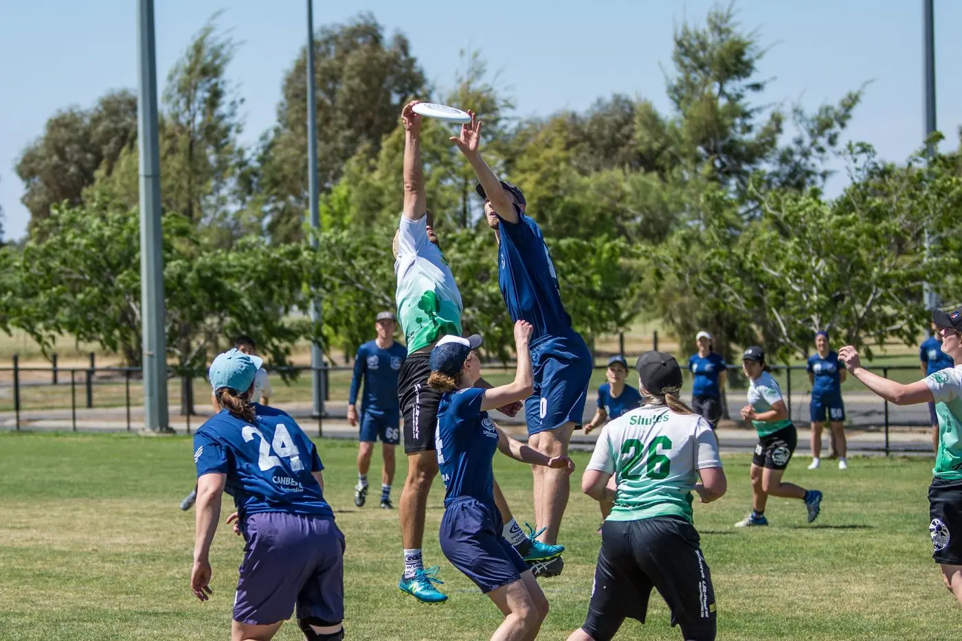 ULTIMATE FRISBEE: The national Ultimate Frisbee Mixed Ultimate Championships are taking place at Shepparton from Friday October 7 through to Sunday, Ocotober 16. PHOTO Mark Milne. Id:31942