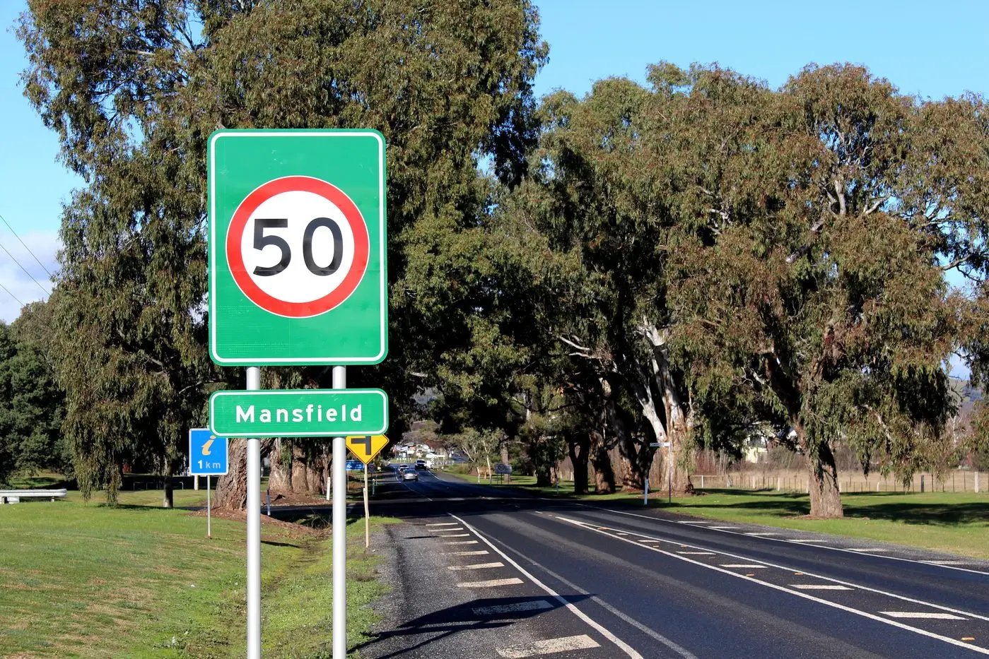 VB SAFE: The Herald Sun ran an article when the new gateway signs were first installed claiming people were comparing them to the iconic Victoria Bitter cans.