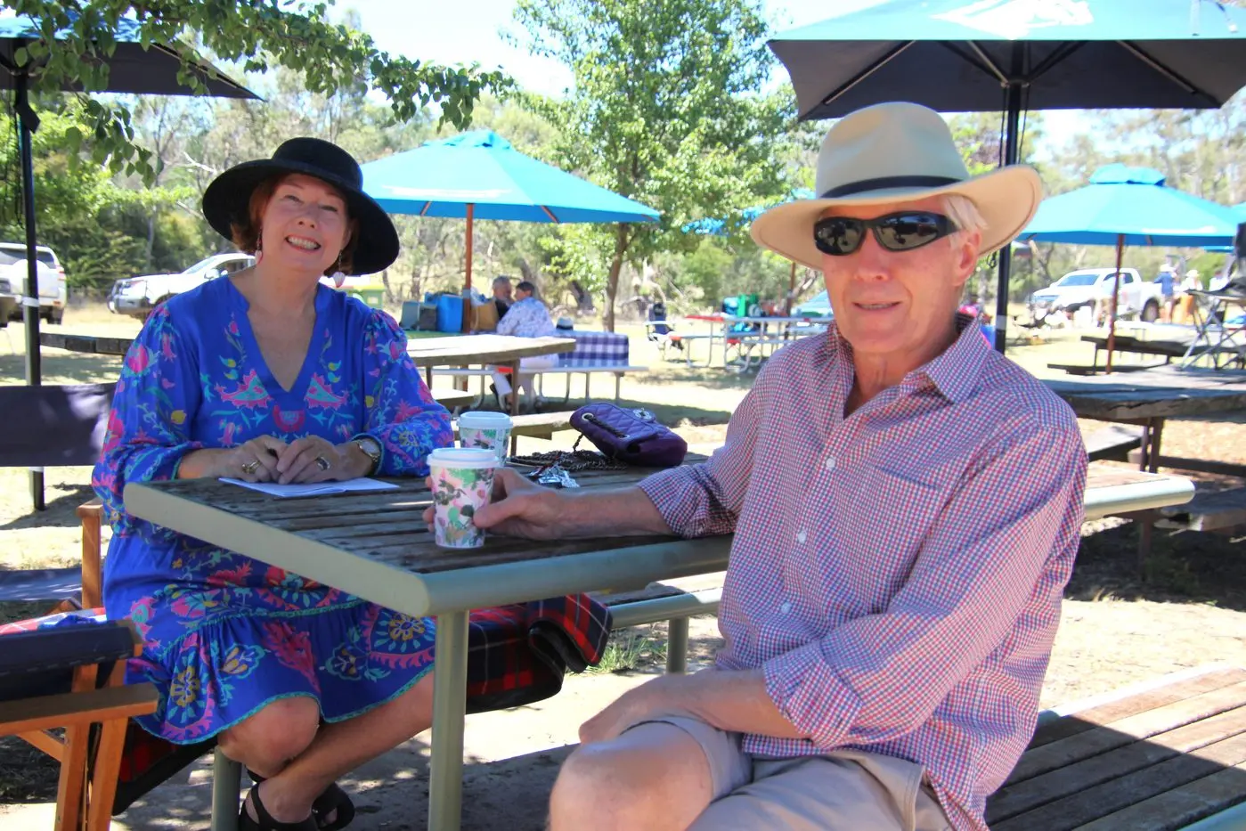 EARLY BIRDS: Mansfield\\'s Kerry Healey and Les Kerr made sure they secured their spot for the day at Merton Races. PHOTOS: Lynn Elder
