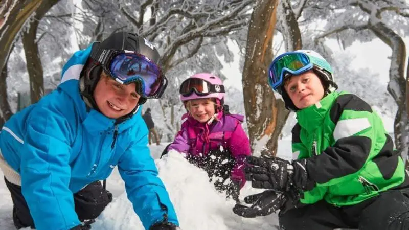 Mt Buller to continue on with ski season