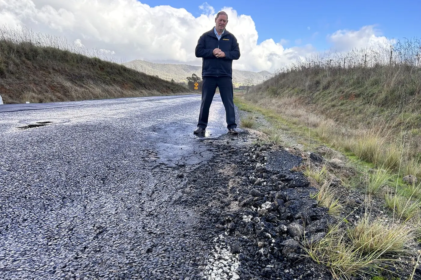 ROAD DANGER: Ovens Valley MP Tim McCurdy believes the state\\'s road maintenance budget is lagging behind demand, particularly in the North East.