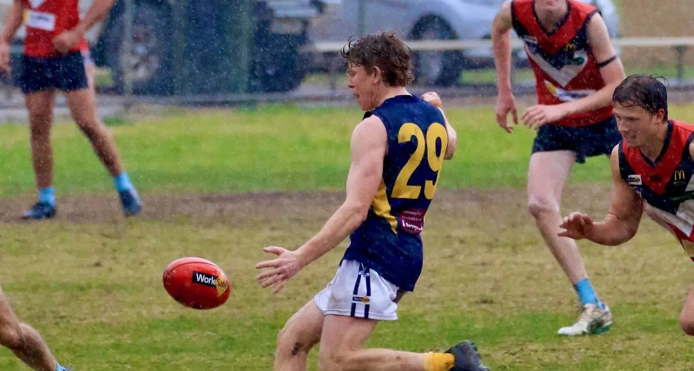 Eagles fall short in nail-biter against Saints