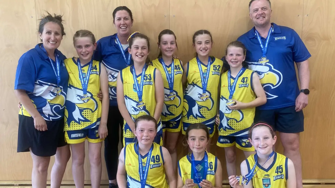 Under 12 Girls Gold Team play fast and fierce at Southern Peninsula