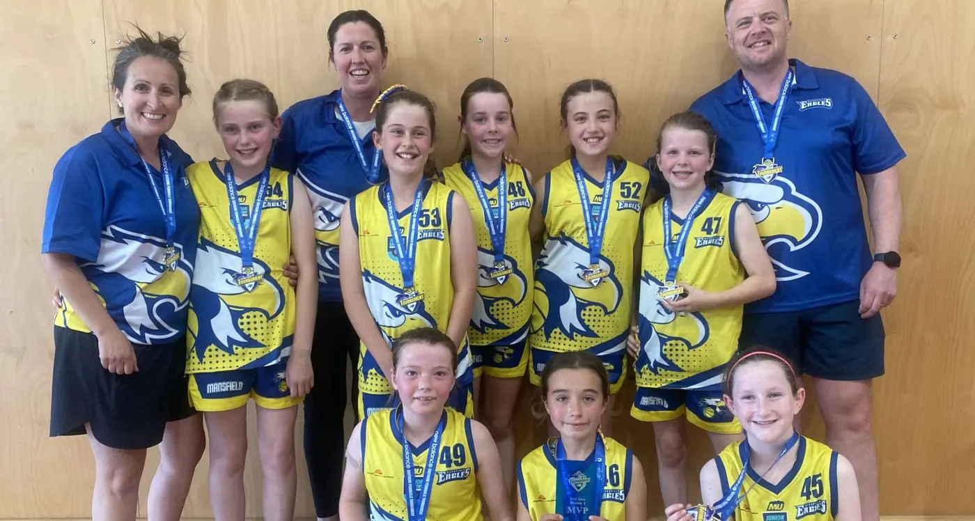 Under 12 Girls Gold Team play fast and fierce at Southern Peninsula