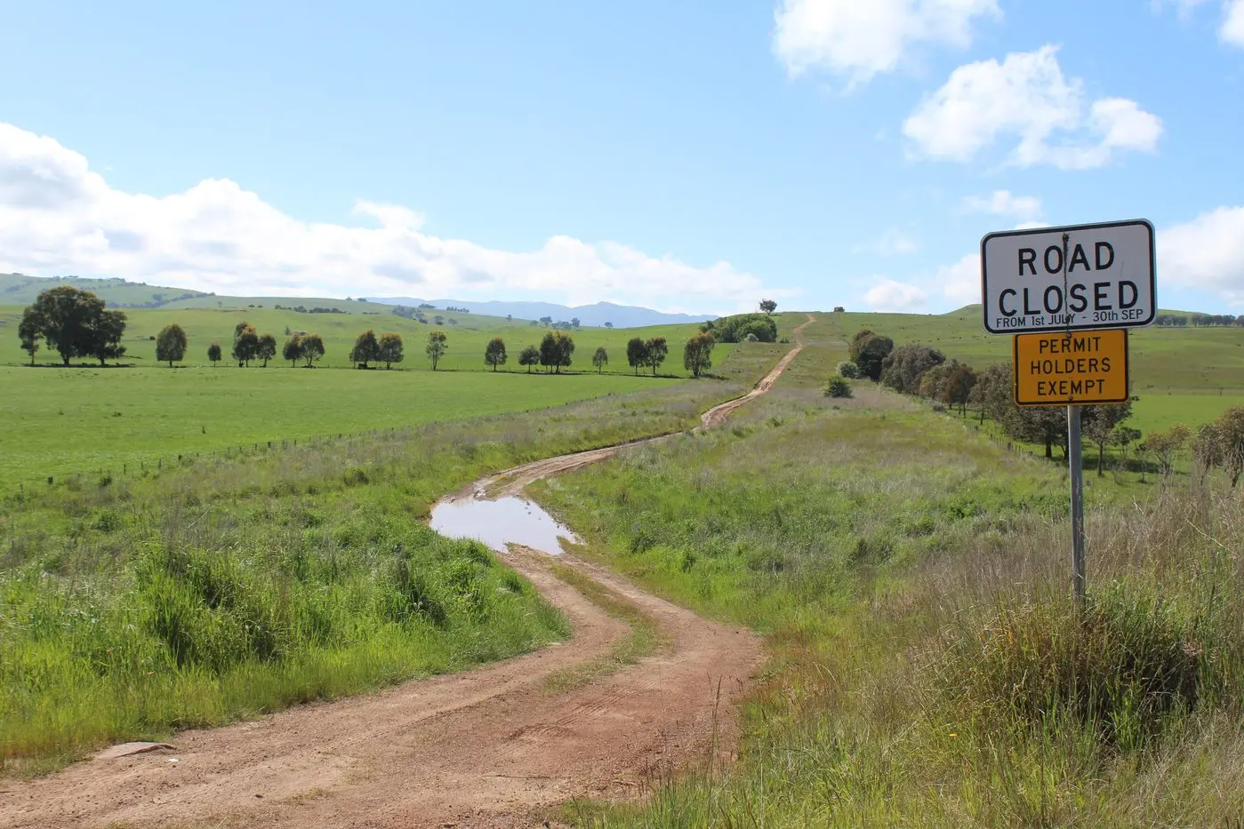 LANDSCAPE: The proposed stone extraction business is within a farming zone, with the subject site south of Pollards Road, west of Hearns and Mt Buller Road and east of Stoneys Road, with complaints made that the site and its operations will be visible on the approach to Mt Buller and Mt Stirling.\\nThere are five proposed extraction sites, ranging in size from just over half a hectare to around one hectare, totaling 4.32 hectares over the 93.84 hectare property.\\nThe intention is to remove rocks with an excavator to a depth of two metres.