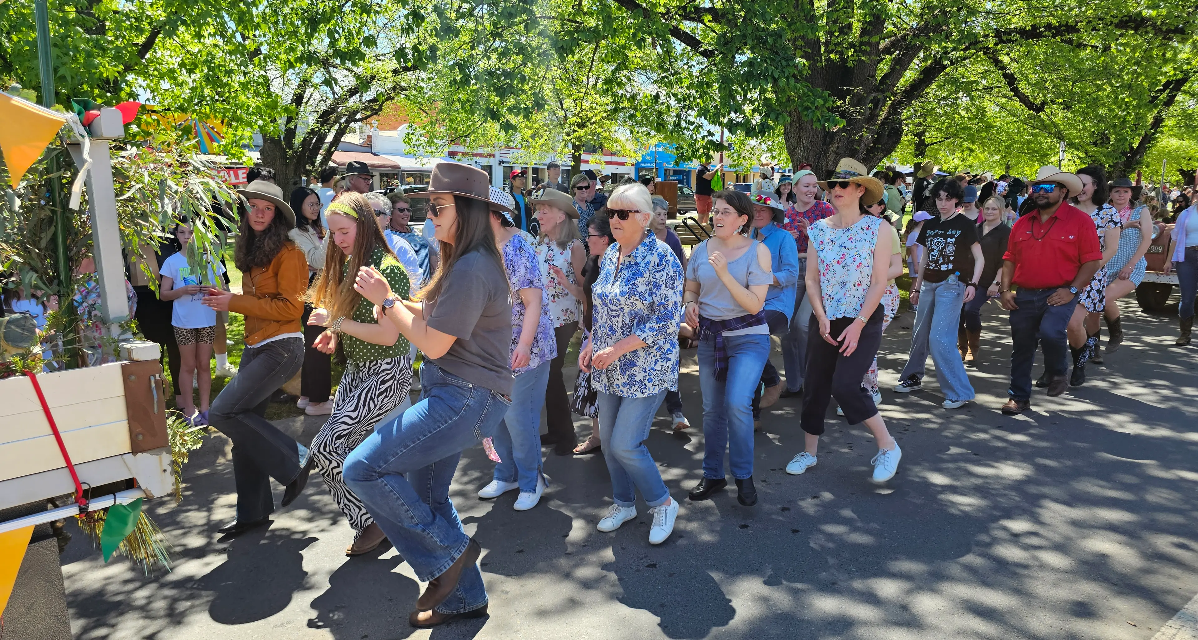 Festive spirit shines across Jamieson on Cup weekend