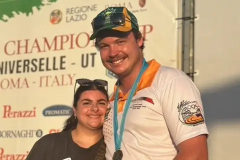 <p>PROUD MOMENT: Lloyd and Aimee Parks pictured following the Championships in Italy.</p>\\n