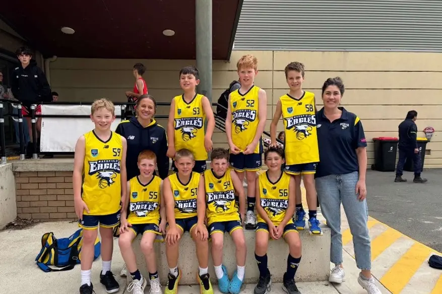 <p>GOLD: Mansfield Under 12 Boys Gold</p>\\n