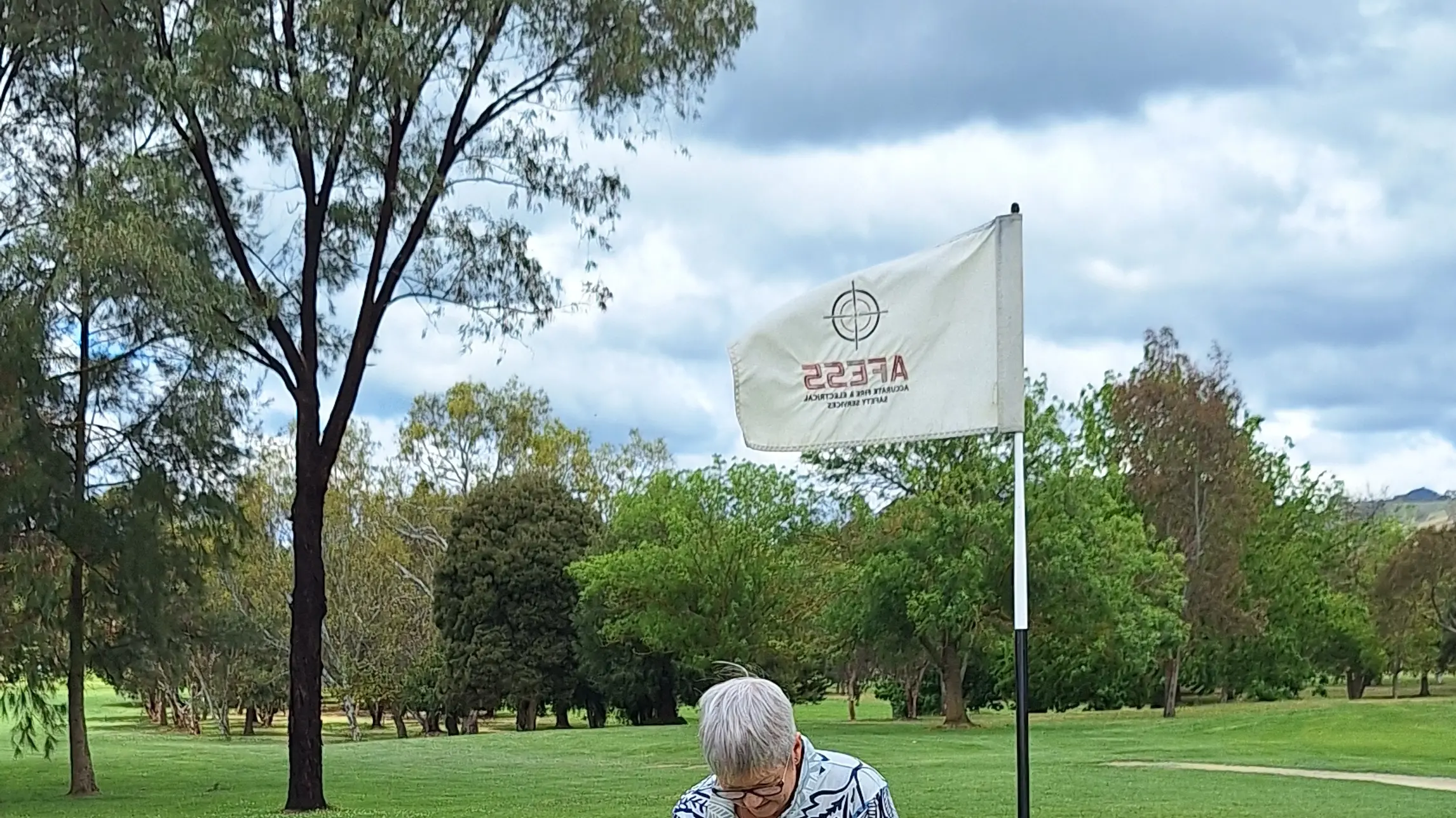 Sharon Gysberts – beware the injured golfer