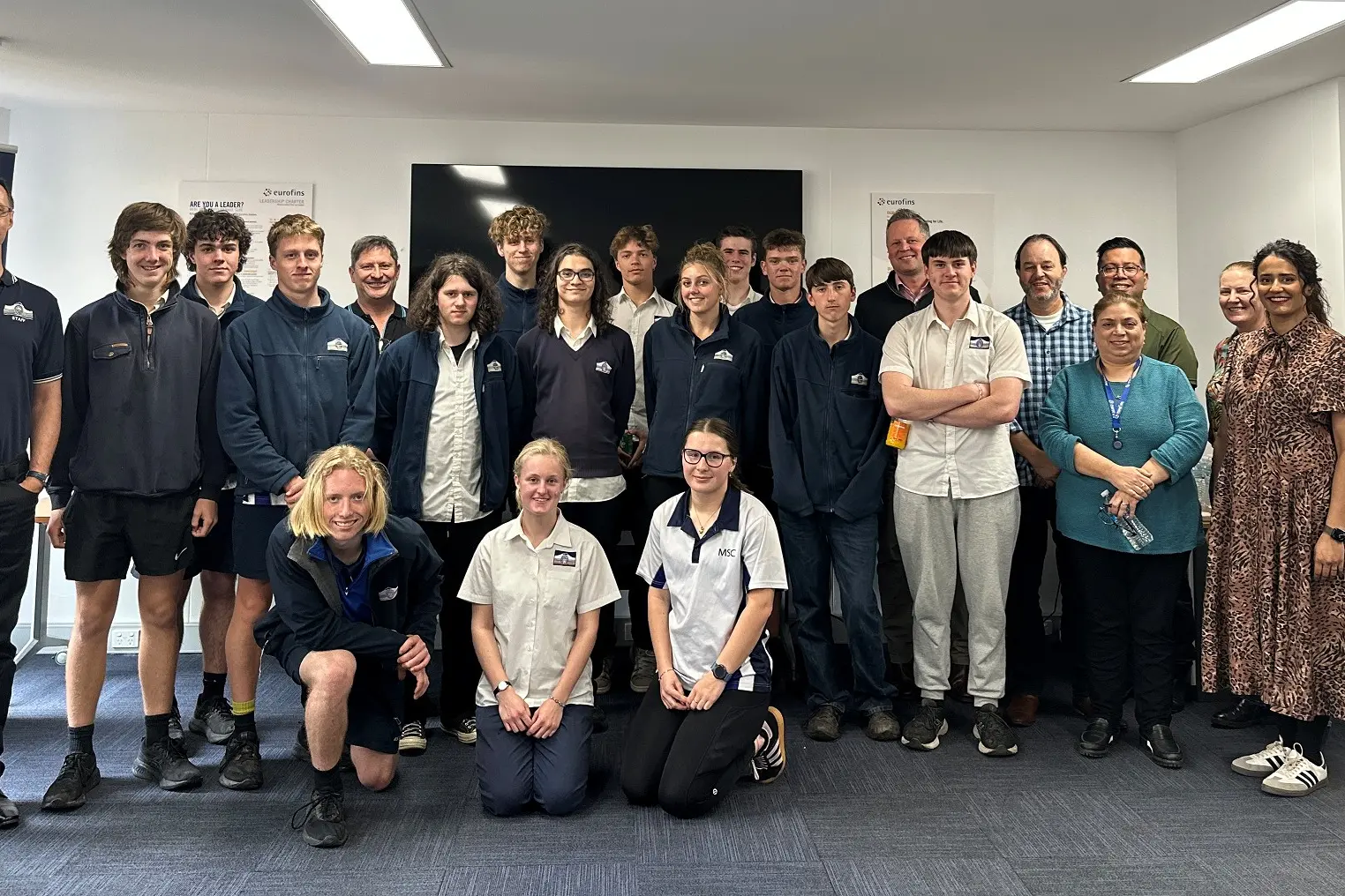 <p>CITY TRIPPERS: Students and staff gather for a photo</p>\\n