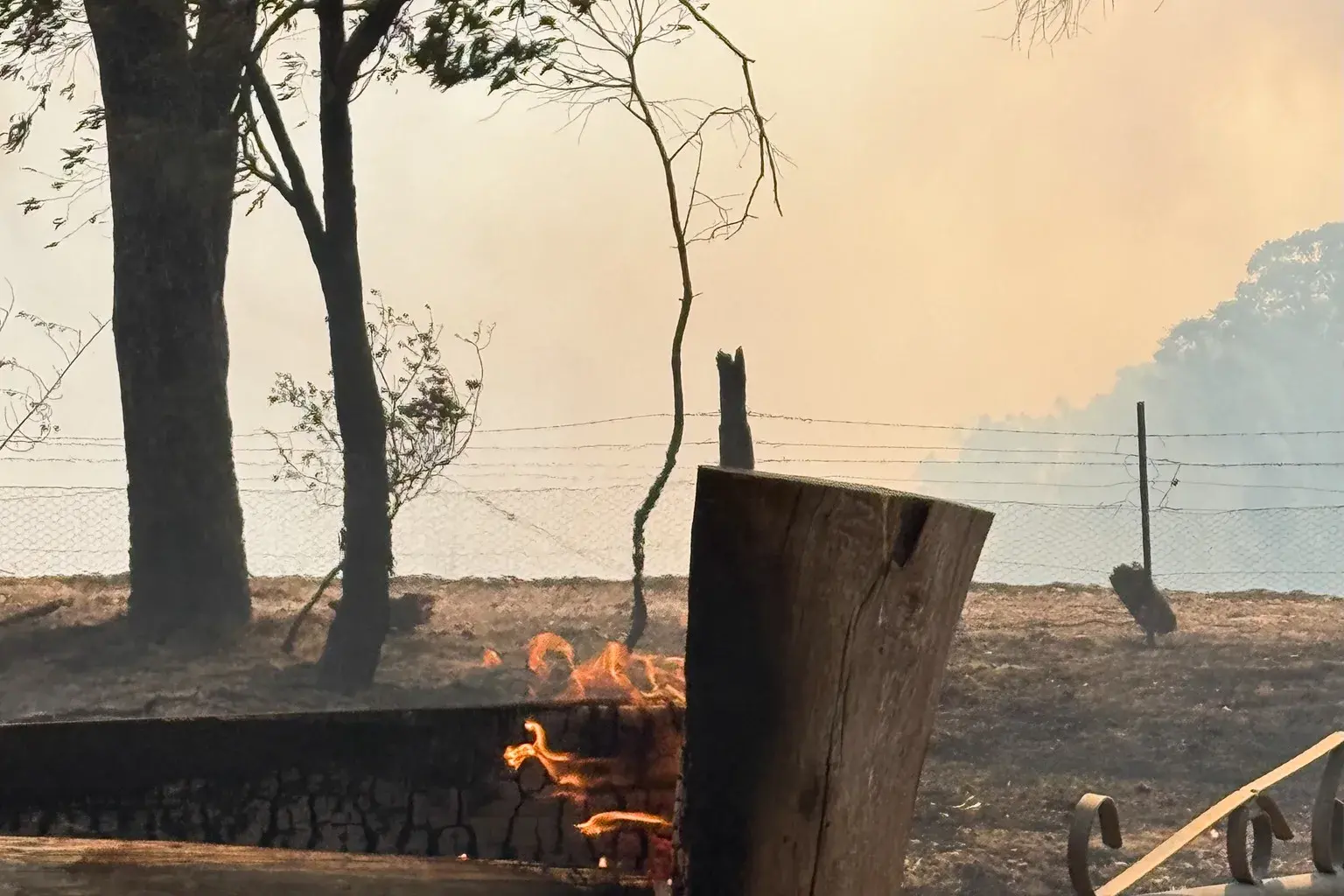 <p>SOMBRE: A smoldering  entryway into a Merton property</p>\\n