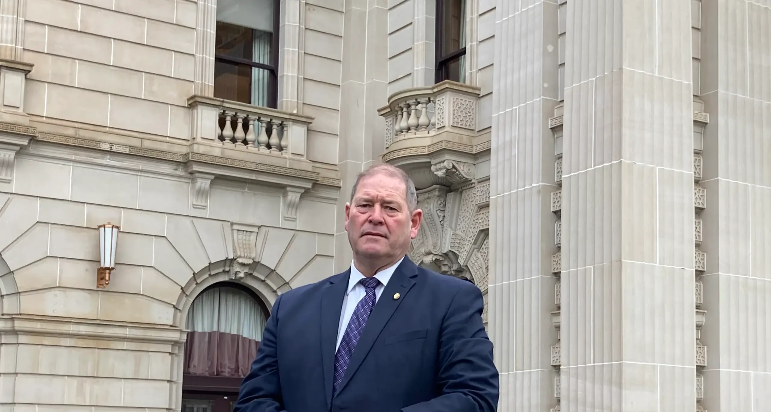 Tobacco crackdown faces early scrutiny