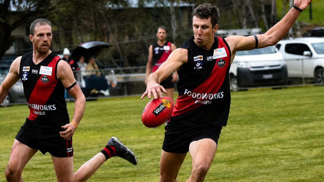 Bonnie Doon hold off gallant Tarrawingee challenge