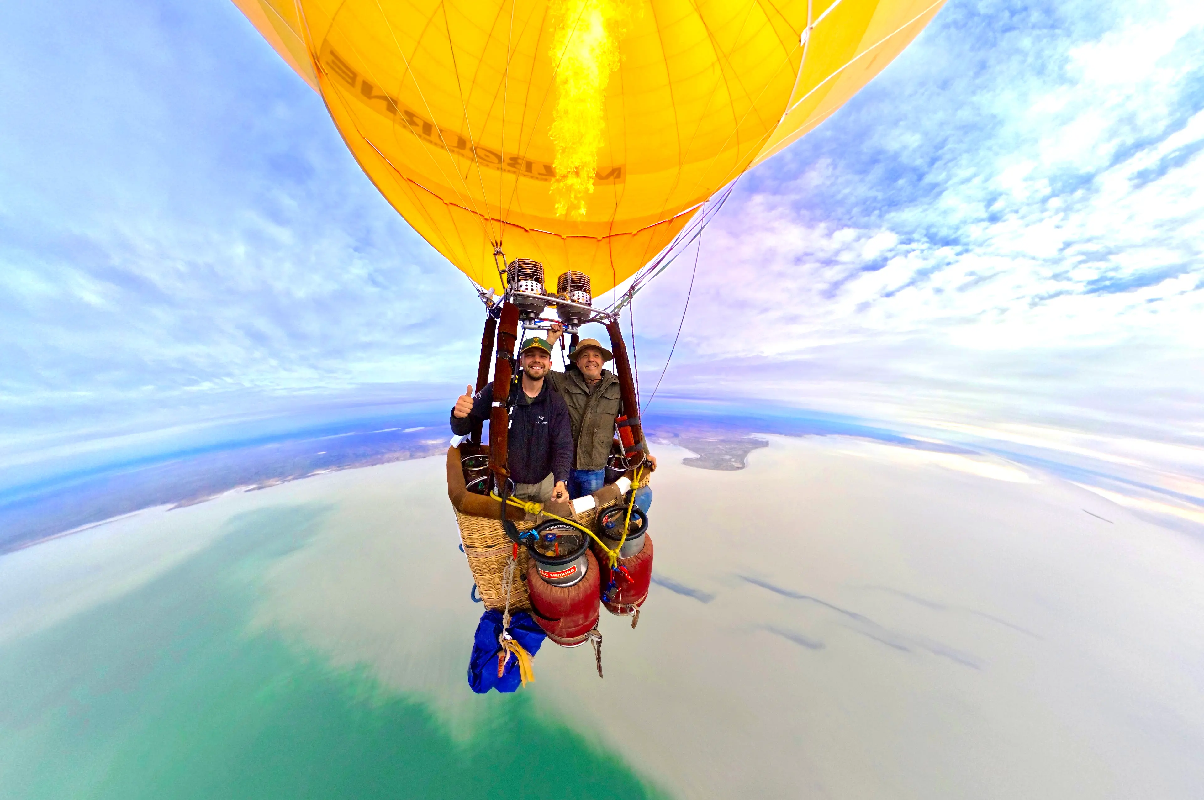 Mansfield ballooning pioneers complete world-first crossing