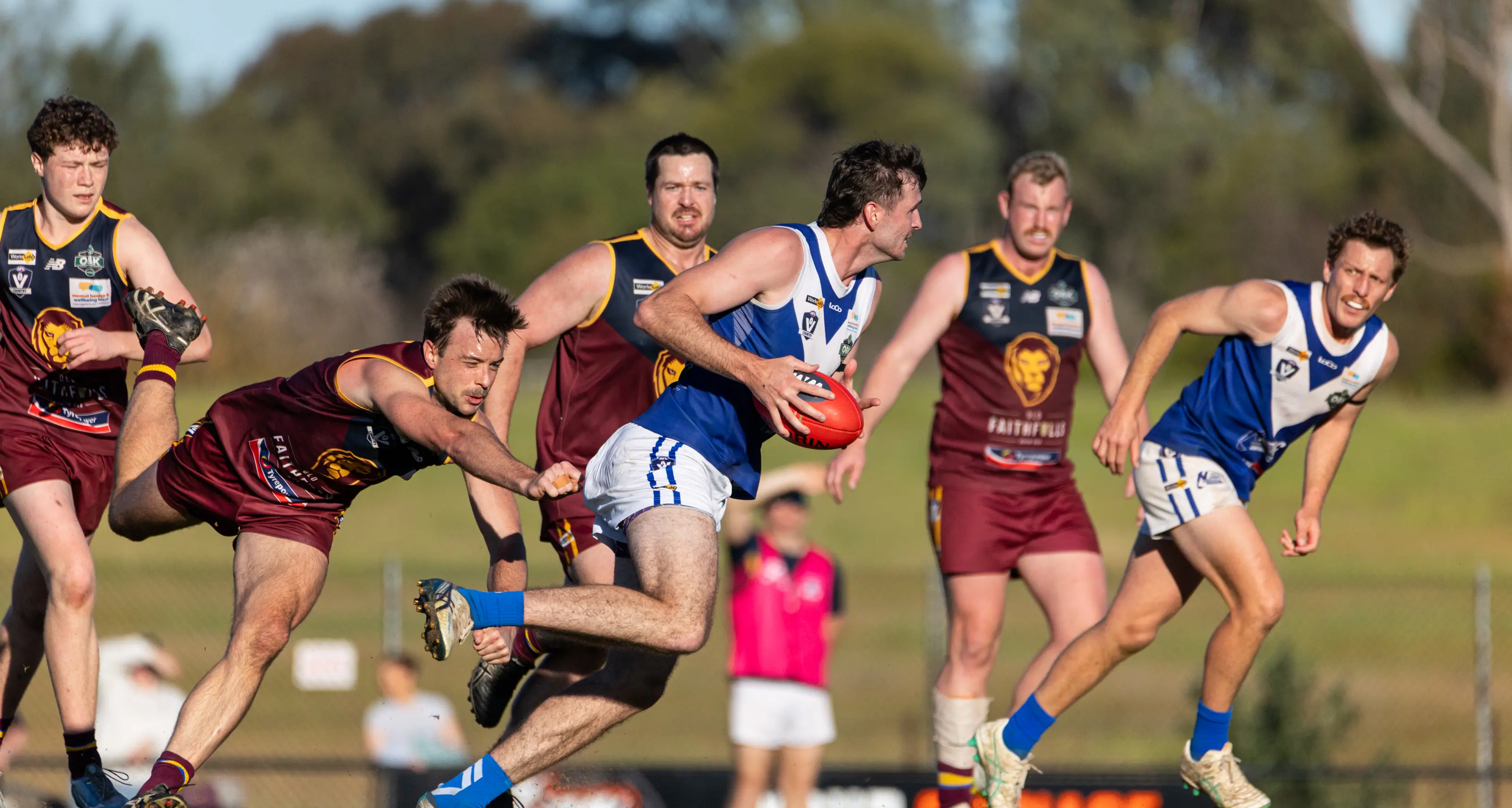 Bright returns to grand final with Lions scalp; Hawks keep the dream alive