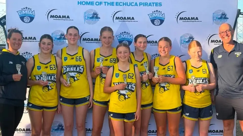 Mansfield U/16 Girls Gold go undefeated