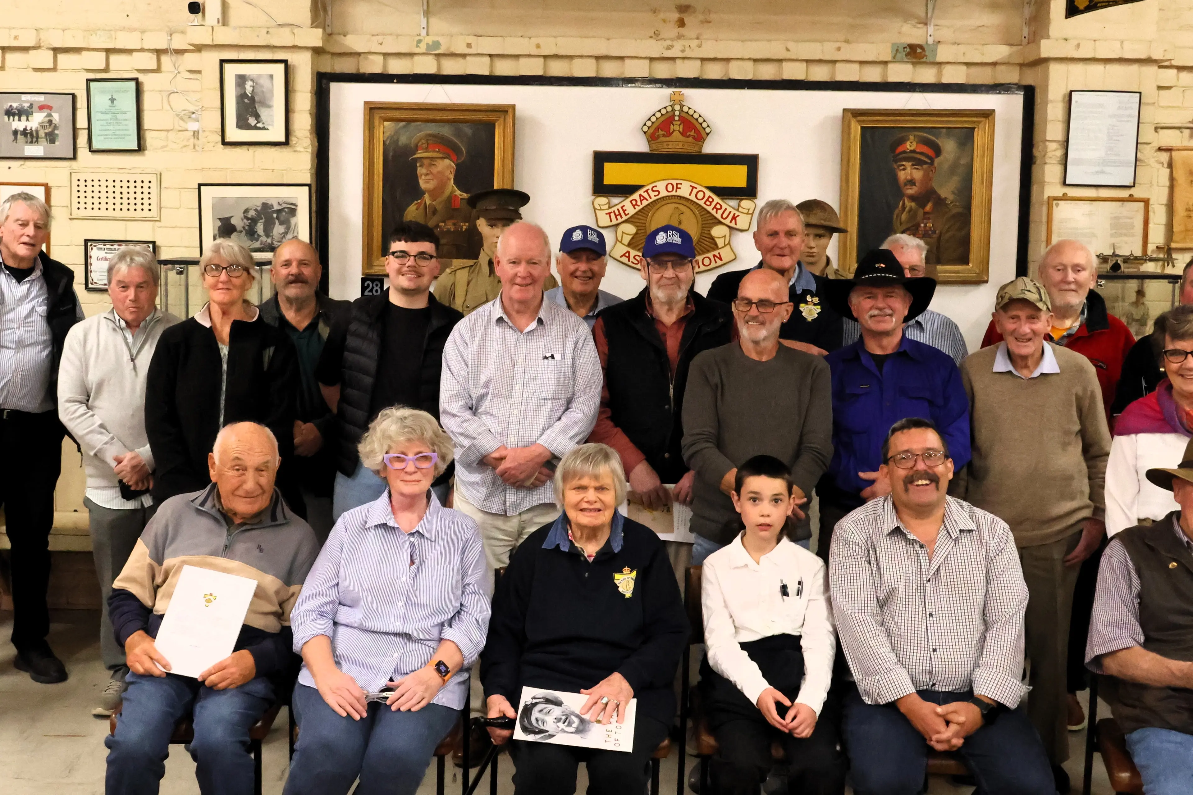 <p>RSL REMEMBERS: Members of the Mansfield sub-branch recently toured the Tobruk House.</p>\\n